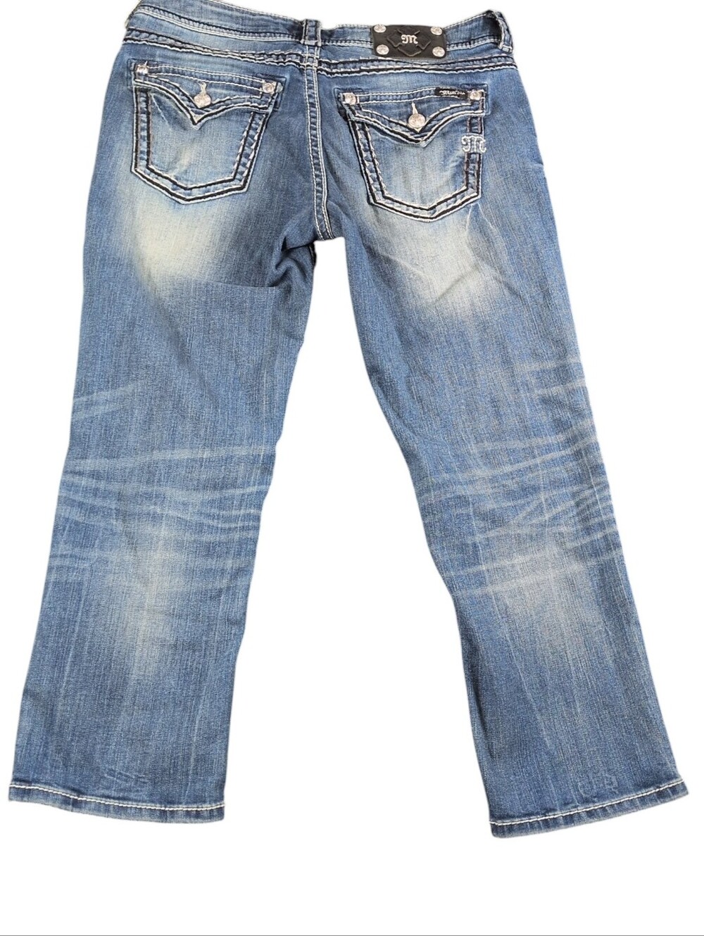 Miss Me Boyfriend Capri Distressed Jeans Size 29 - Picture 2 of 11